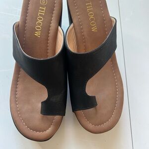 Women’s black wedge heels